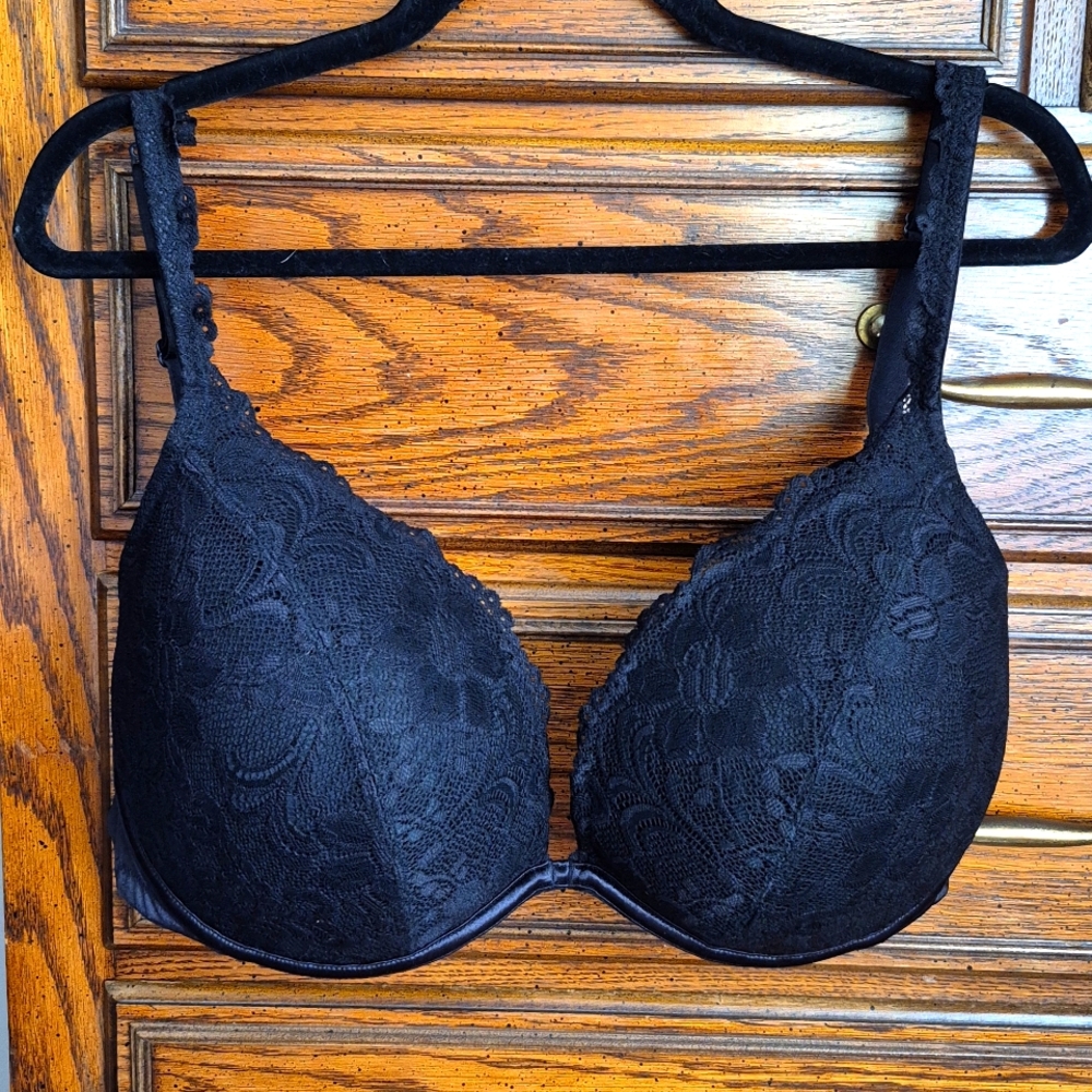 Cacique Lane Bryant 44DD black lace